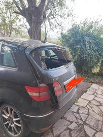 Mercedes  classe B180