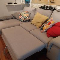 Divano con penisola contenitore e chaise longue