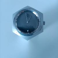 orologio da tavolo in alluminio 