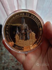 Medaglia  "10 Anni Ricostruzione placcata di oro