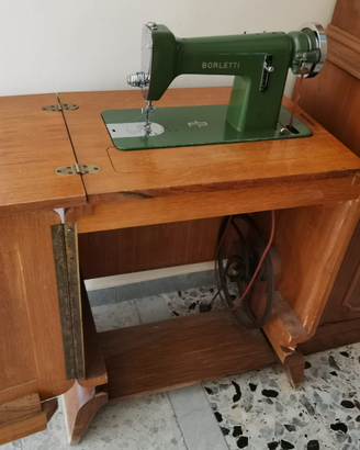 Macchina da cucire Borletti