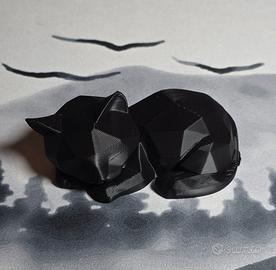 Figura gattino nero carino