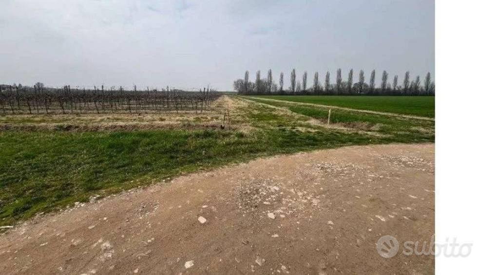 Immobile in asta di 67513 m² a Bologna - Vista 2