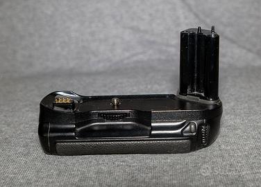 Impugnatura Nikon MB-15 per fotoocamera Nikon F100