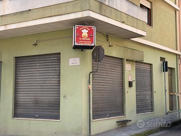 3 Vetrine a Quartu Sant'Elena