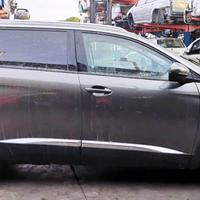 PEUGEOT 5008 1.5d 96kw - anno 2018