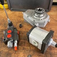 Kit spaccalegna con moltiplicatore innesto rapido