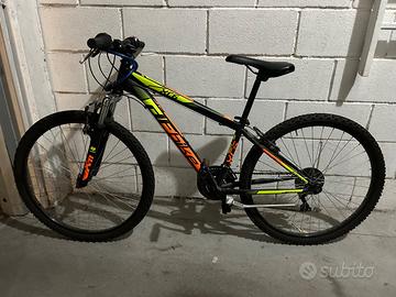 Mountain Bike bambino 8-12 anni praticamente nuova
