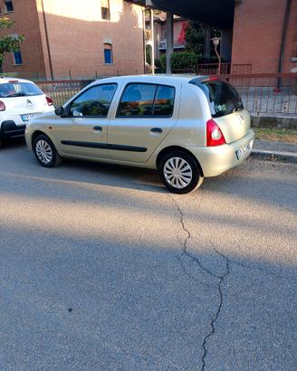 Clio storia GPL  super economica gas