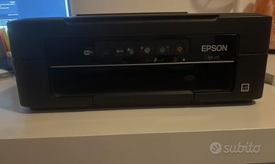 Stampante Epson XP-215 con 9 ricariche di inchiost
