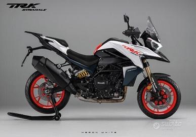 Benelli TRK 902 stradale bianca - PRONTA CONSEGNA