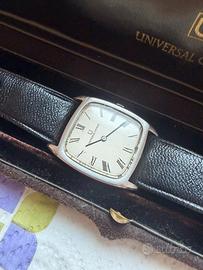 Universal Geneve Tank