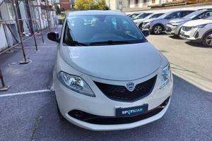 Lancia Ypsilon 1.2 69 CV 5 porte S&S Gold