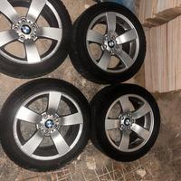 cerchi bmw con gomme pirelli