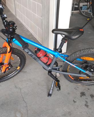 Mountain Bike Bambino CUBE Acid 200