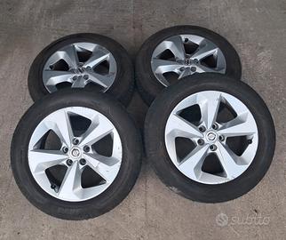 CERCHI IN LEGA NISSAN QASHQAI J11 215 60 R17