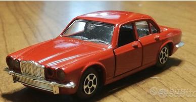 Lotto polistil 1/43 Range Rover & jaguar