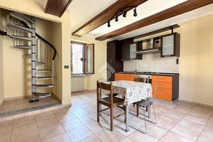 2 LOCALI A NIZZA MONFERRATO