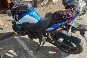 Suzuki GSR 750 - 2015