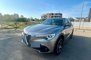 Alfa Romeo Stelvio Q4
