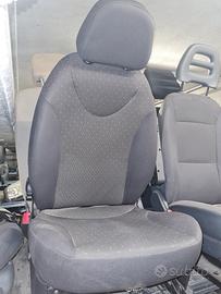 Sedile anteriore sx FIAT IDEA del 2009