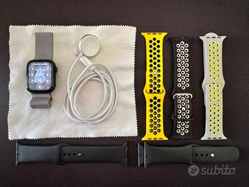 Apple watch serie SE 2 generaz 44 mm + 6 cinturini