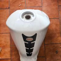 Serbatoio Suzuki gsr750