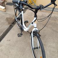 Bicicletta Elettrica Donna Discovery Adventures