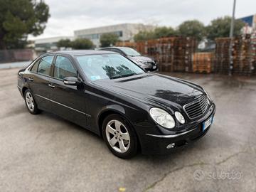 MERCEDES E220 AVANTGARDE 2004 12 MESI DI GARANZIA