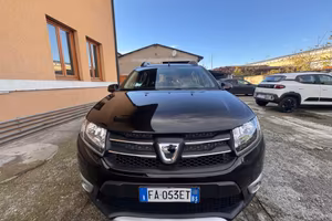 Dacia Sandero 1.5 dCi 8V 75CV Start&Stop La Gazzet