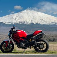 Ducati Monster 796
