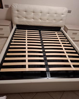 letto matrimoniale contenitore.