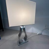 Lampada da tavolo di design metallo abat jour