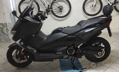 Yamaha t-max 530 sx sport Edition