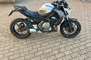 Kawasaki Z650 depotenziata prezzo trattabile