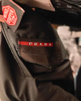 Blazer nero marca Prada
