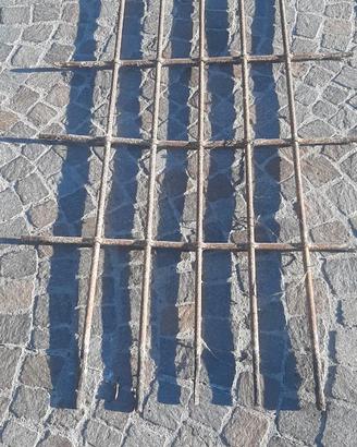 inferiata antica in ferro