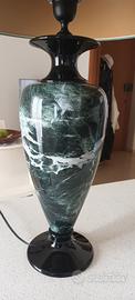 Lampada da tavolo elegante in marmo verde 