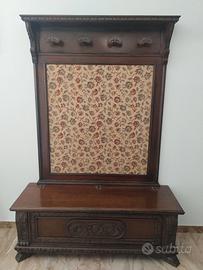 Porta abiti con cassapanca 