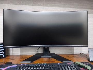 Monitor Gigabyte 34 pollici curvo