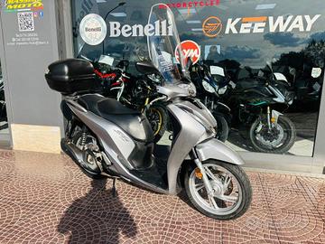 HONDA SH 150 PASSAGGIO GARANZIA TAGLIANDO INCLUS