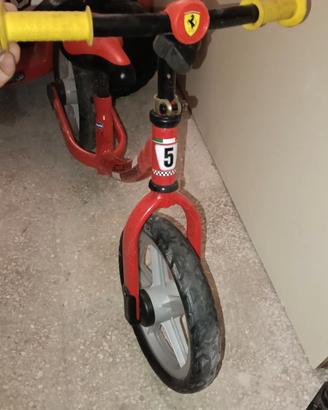 Bici Chicco Scuderia Ferrari