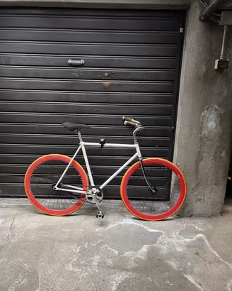 Bicicletta da pista/passeggio con forcela cromata