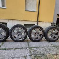 Cerchi in lega Audi A3 17 +gomme invernali 4pz