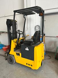 Carrello elevatore / Muletto