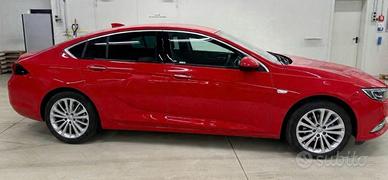 Opel Insignia automatica Turbo 1400 cc benzina