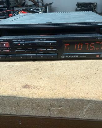 Pioneer deh 700