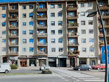 AMPIO E LUMINOSISSIMO BIVANO