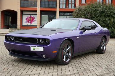 dodge challenger