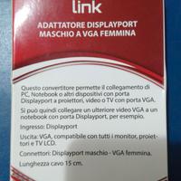 Adattatore displayport maschio a VGA femmina.
